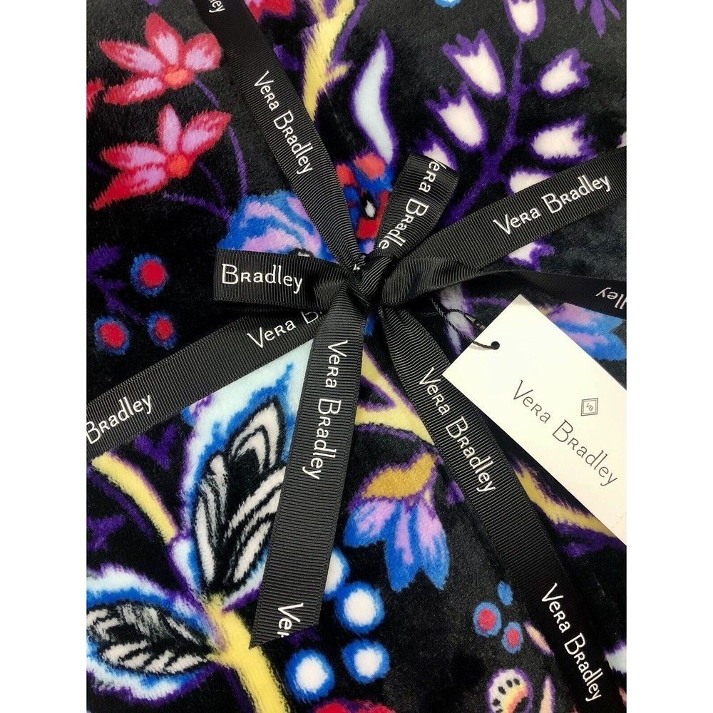 Vera Bradley Foxwood Cozy Life Throw Blanket - Picture 6 of 6